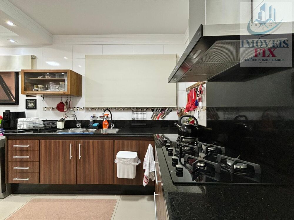 Apartamento, 3 quartos, 197 m² - Foto 2