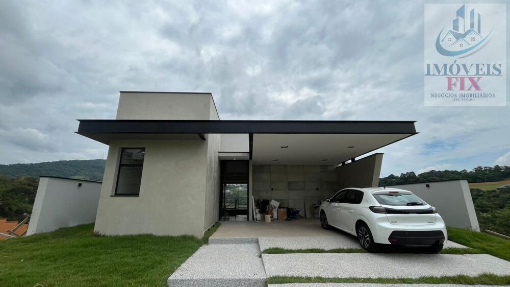 Casa de Condomínio à venda com 5 quartos, 301m² - Foto 1