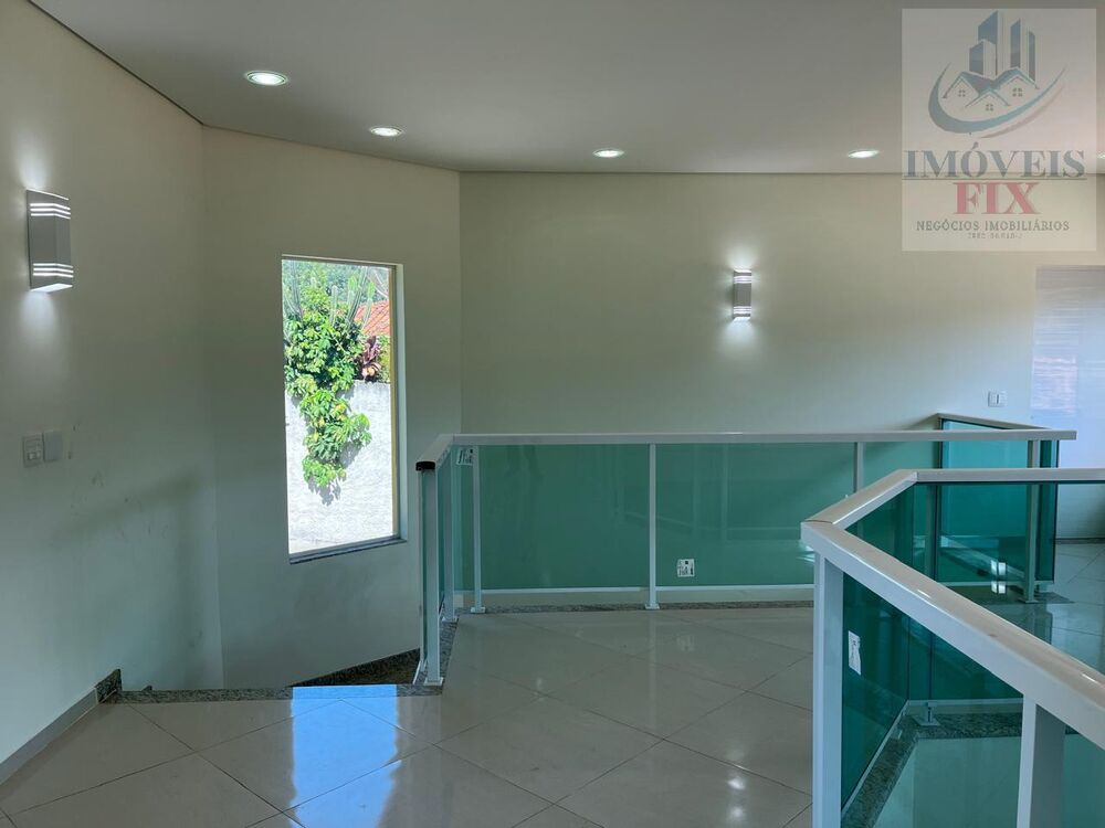 Chácara à venda com 5 quartos, 1800m² - Foto 3