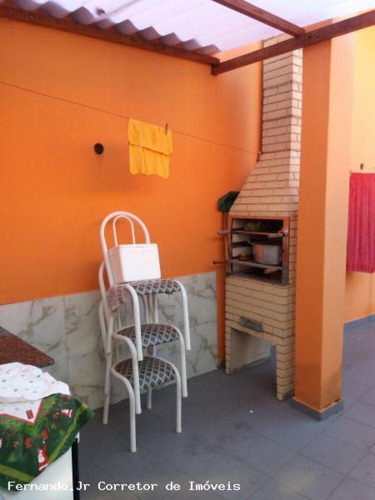 Casa, 3 quartos, 204 m² - Foto 2