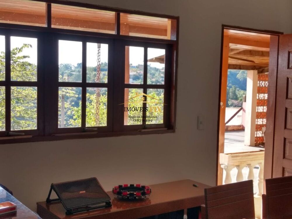Chácara à venda com 4 quartos, 350m² - Foto 18