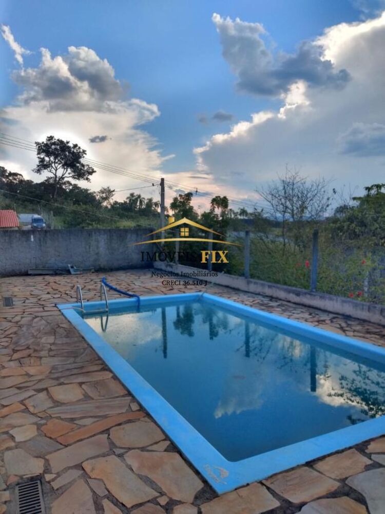 Chácara à venda com 4 quartos, 350m² - Foto 3