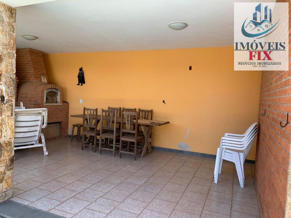 Chácara à venda com 3 quartos, 303m² - Foto 4