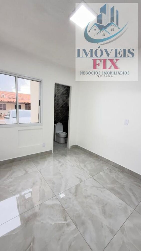 Casa à venda com 3 quartos, 58m² - Foto 3