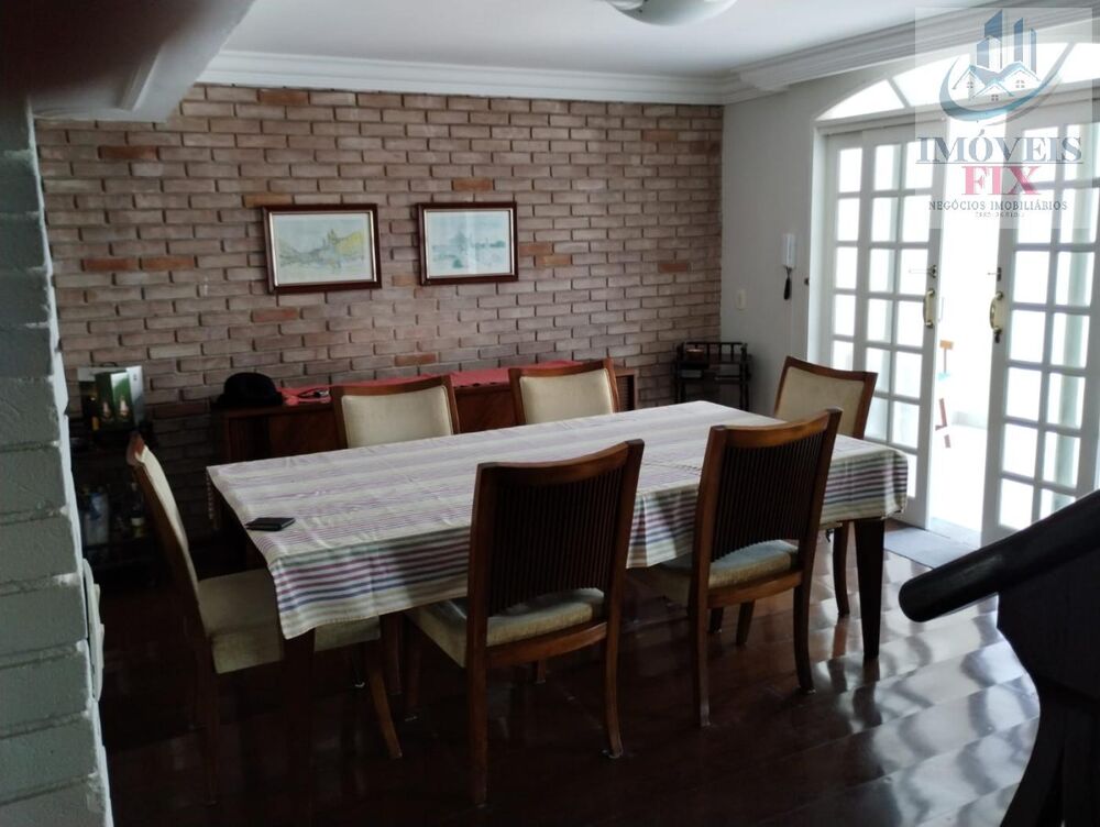 Casa, 3 quartos, 282 m² - Foto 2