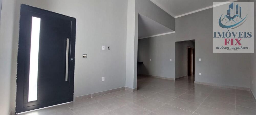 Casa à venda com 3 quartos, 75m² - Foto 2
