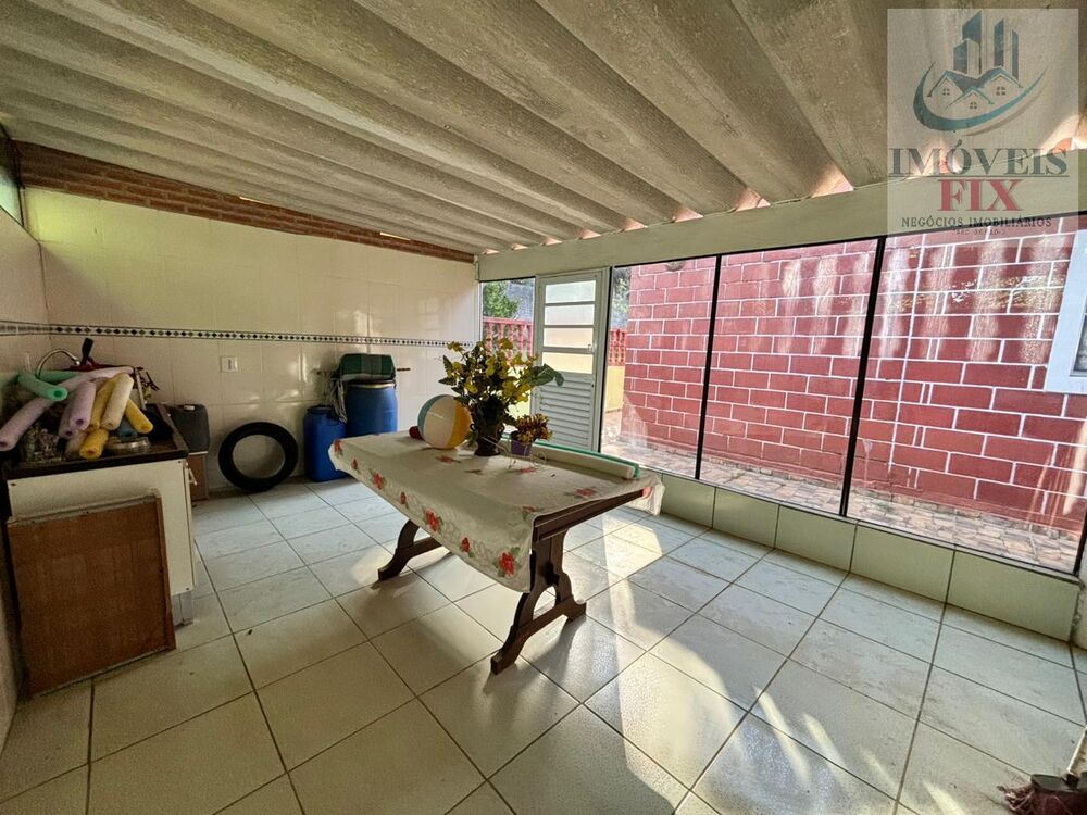 Chácara à venda com 2 quartos, 220m² - Foto 14