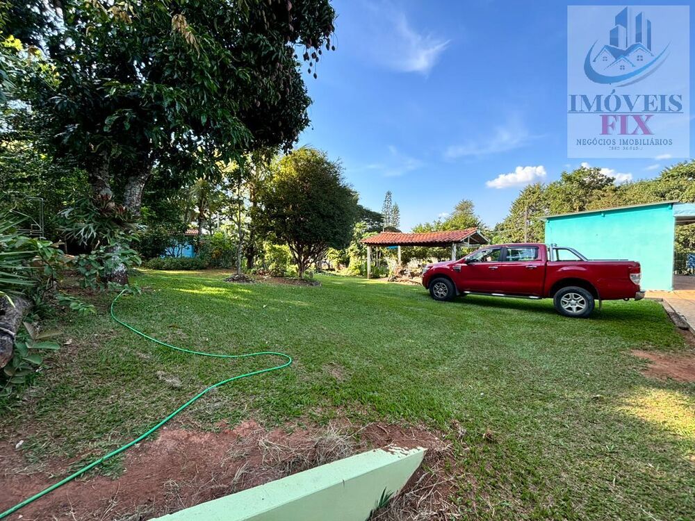 Chácara à venda com 2 quartos, 220m² - Foto 17
