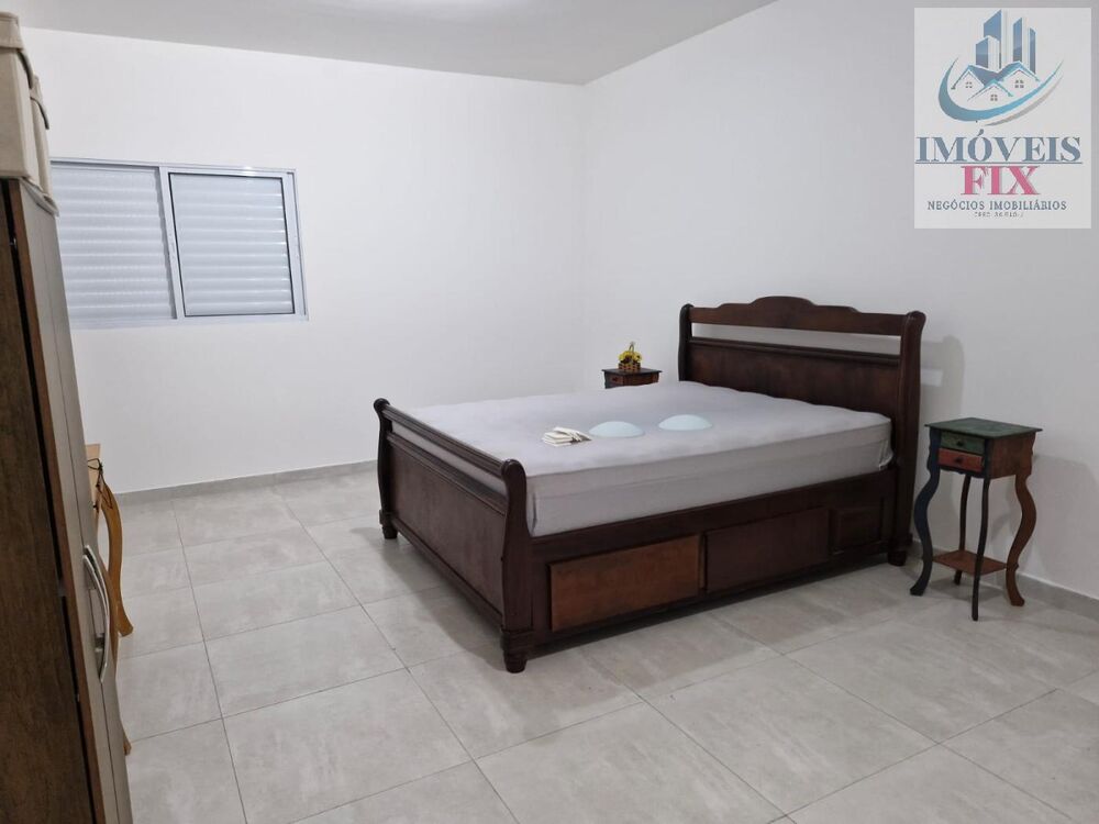 Chácara à venda com 4 quartos, 1000m² - Foto 2