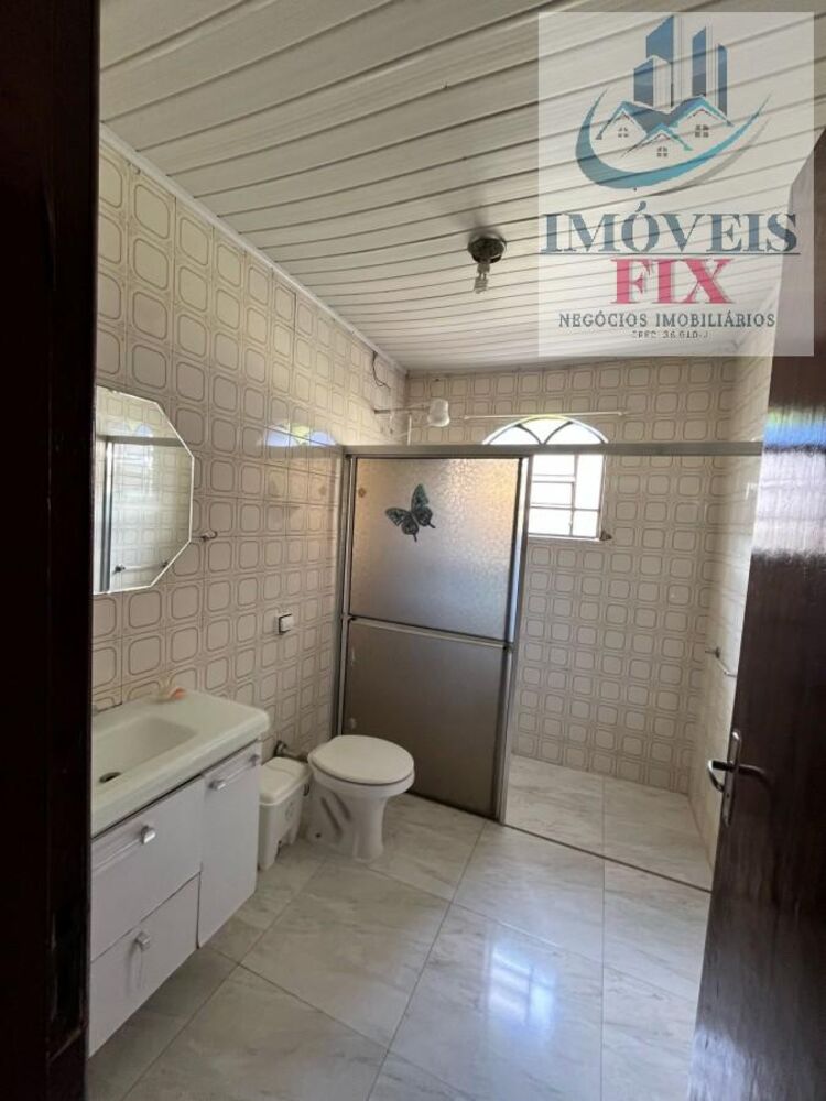 Chácara à venda com 4 quartos, 5939m² - Foto 1