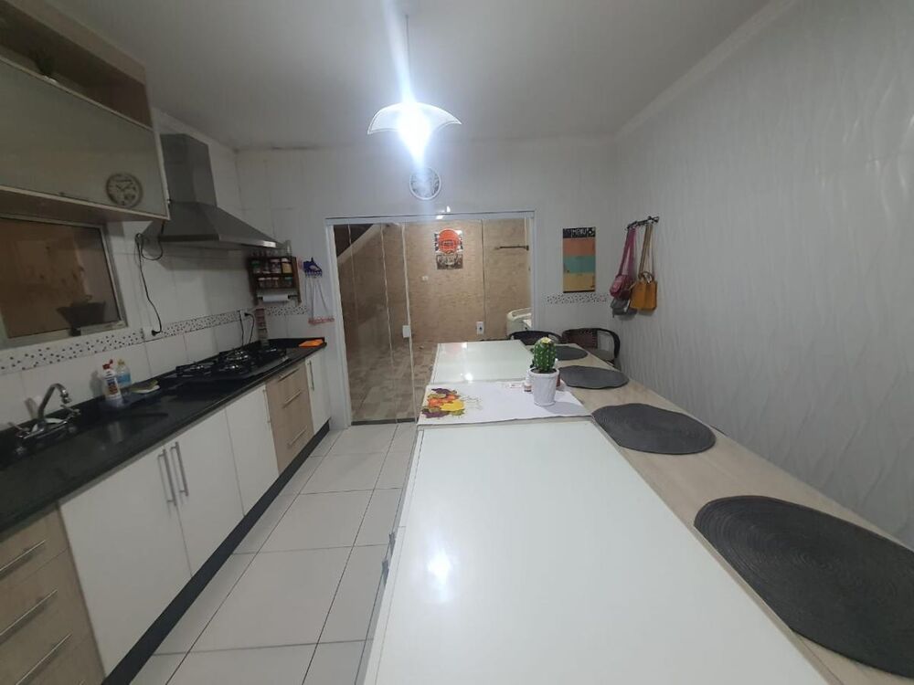 Casa, 3 quartos, 232 m² - Foto 4