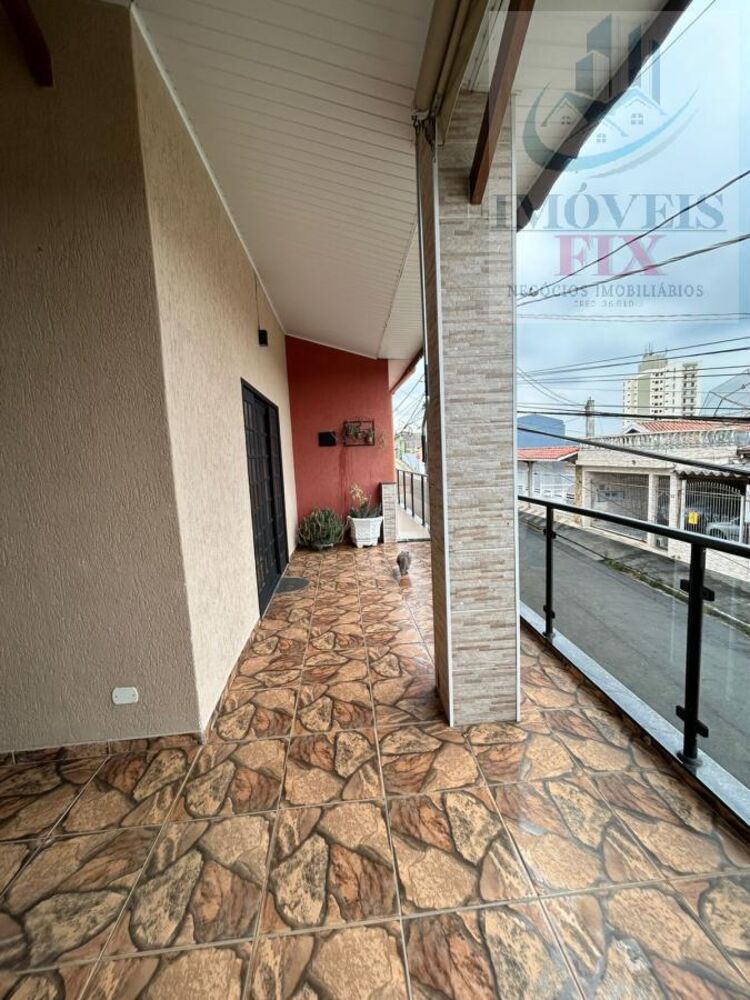 Casa, 3 quartos, 240 m² - Foto 1