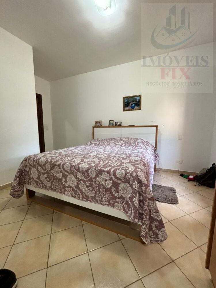 Chácara, 3 quartos, 750 m² - Foto 3