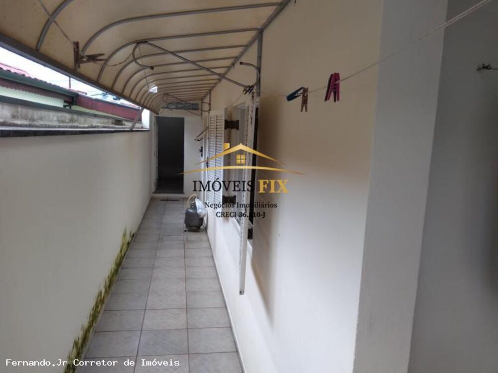 Casa, 3 quartos, 210 m² - Foto 17