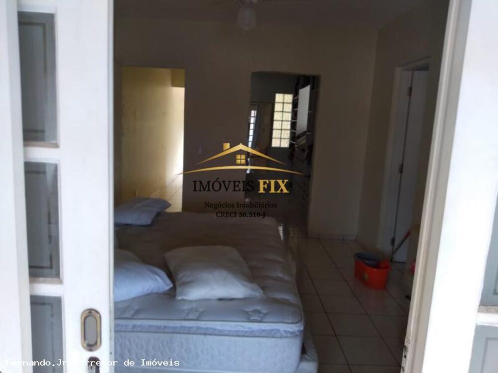 Casa, 3 quartos, 210 m² - Foto 12