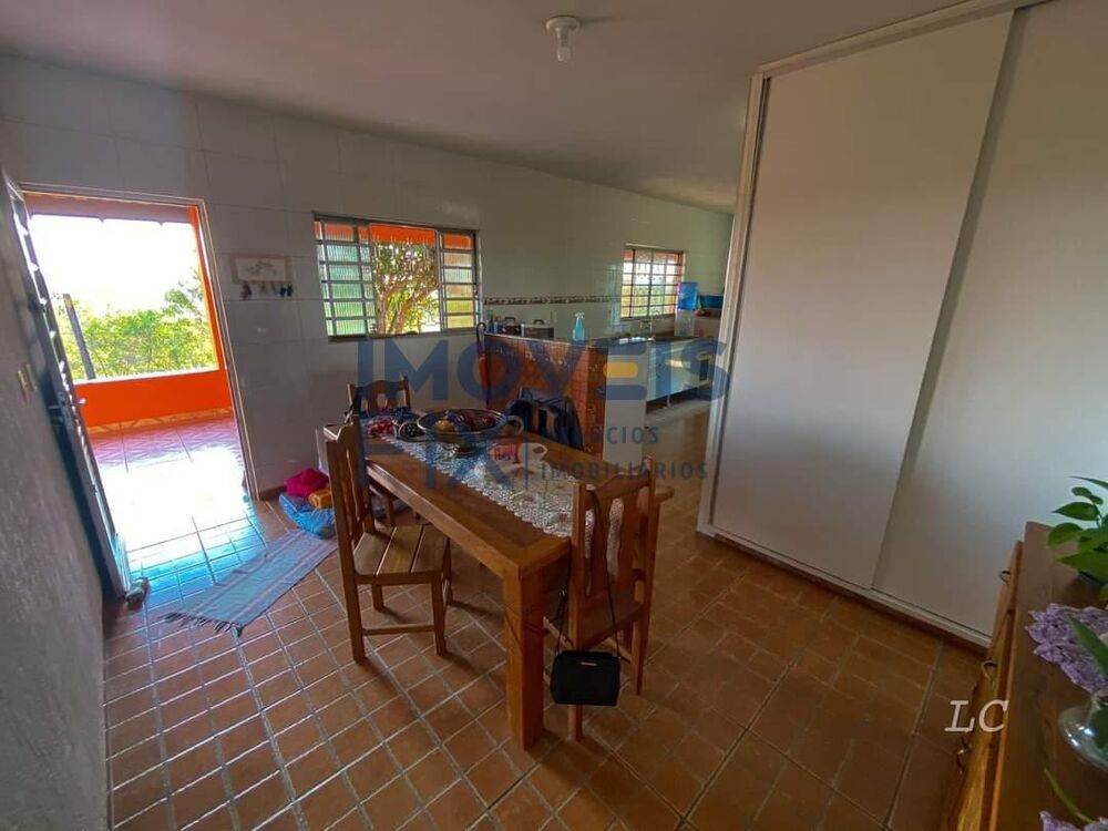 Chácara à venda com 3 quartos, 363m² - Foto 10