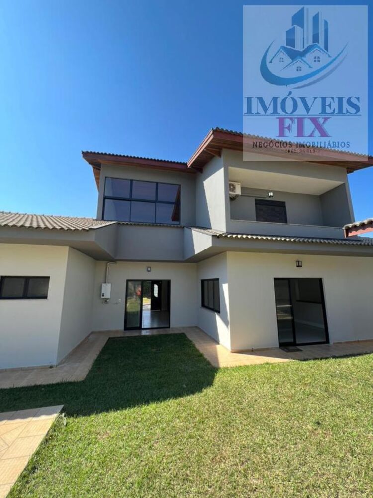 Casa de Condomínio à venda com 4 quartos, 400m² - Foto 1