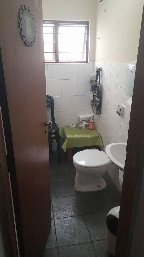 Casa, 3 quartos, 260 m² - Foto 1