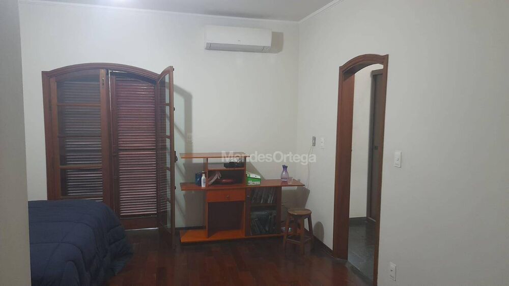 Casa, 3 quartos, 260 m² - Foto 7