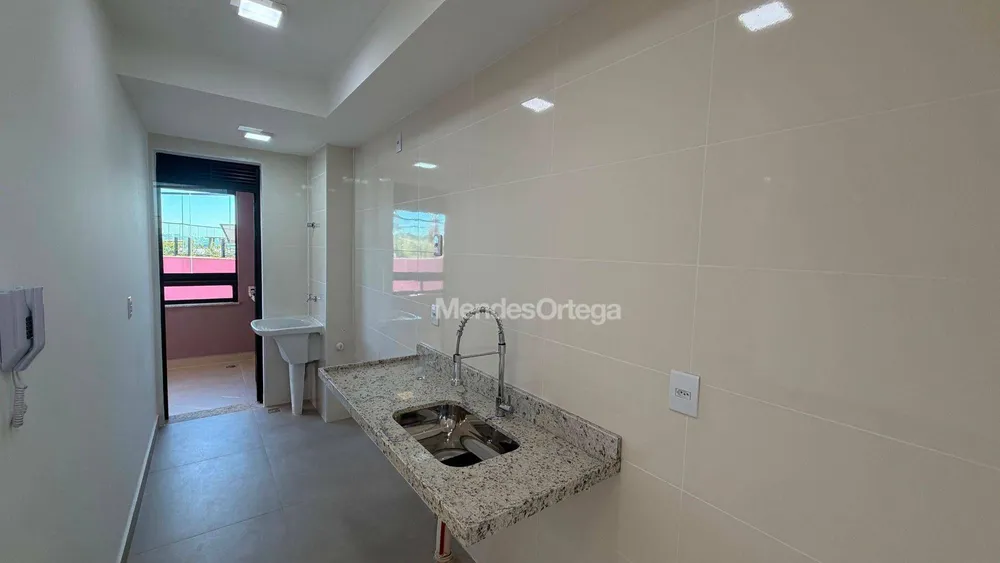 Apartamento, 2 quartos, 66 m² - Foto 2