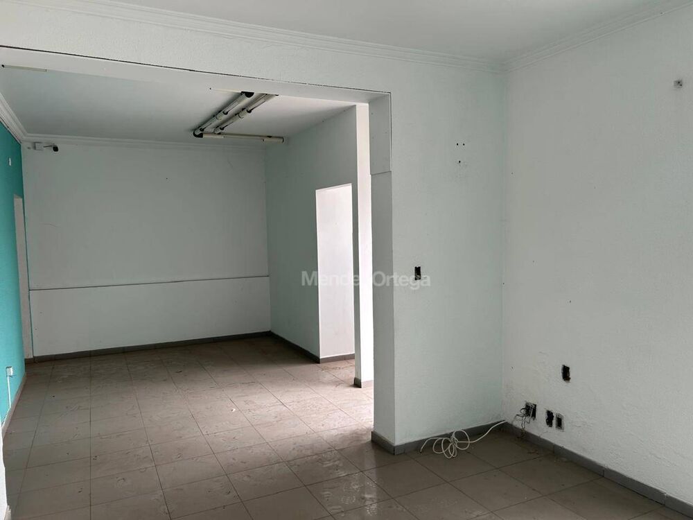 Loja-Salão, 279 m² - Foto 1