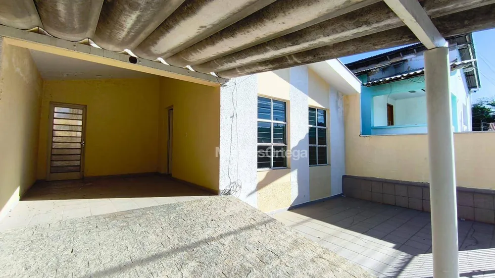 Casa, 2 quartos, 170 m² - Foto 2
