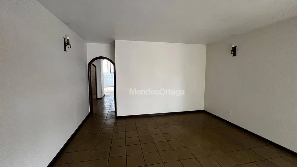 Casa, 4 quartos, 336 m² - Foto 4