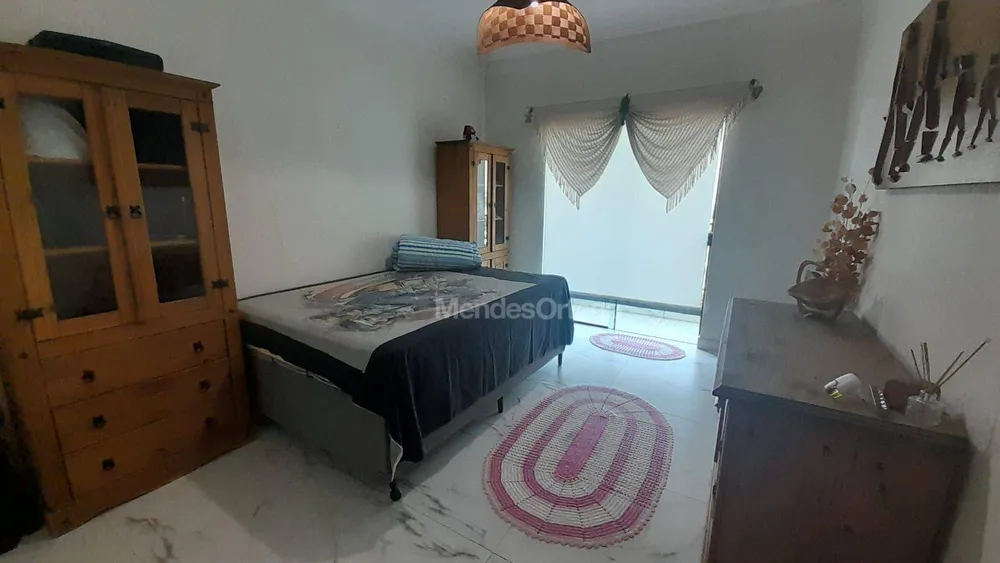 Casa, 3 quartos, 219 m² - Foto 10