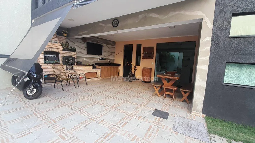 Casa, 3 quartos, 219 m² - Foto 12