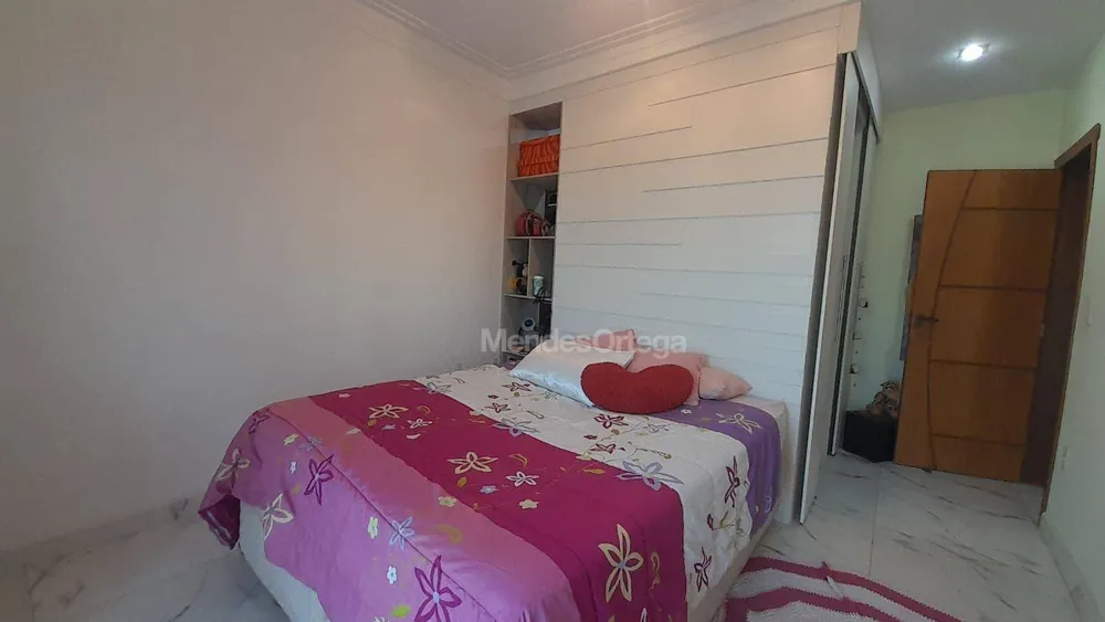 Casa, 3 quartos, 219 m² - Foto 8
