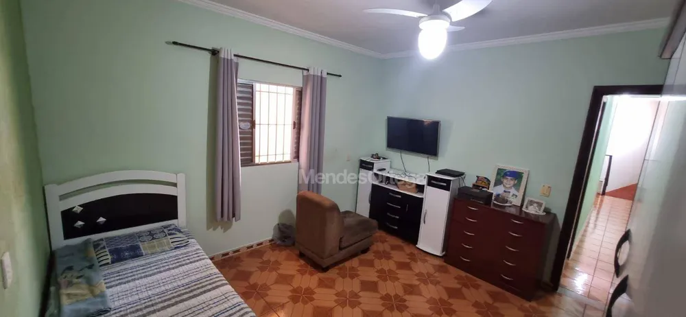 Casa, 3 quartos, 255 m² - Foto 10