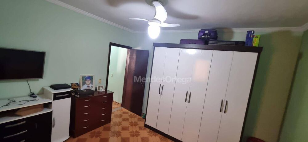 Casa, 3 quartos, 255 m² - Foto 3