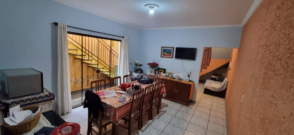 Casa, 3 quartos, 255 m² - Foto 2