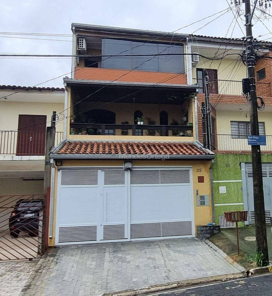 Casa, 3 quartos, 255 m² - Foto 1
