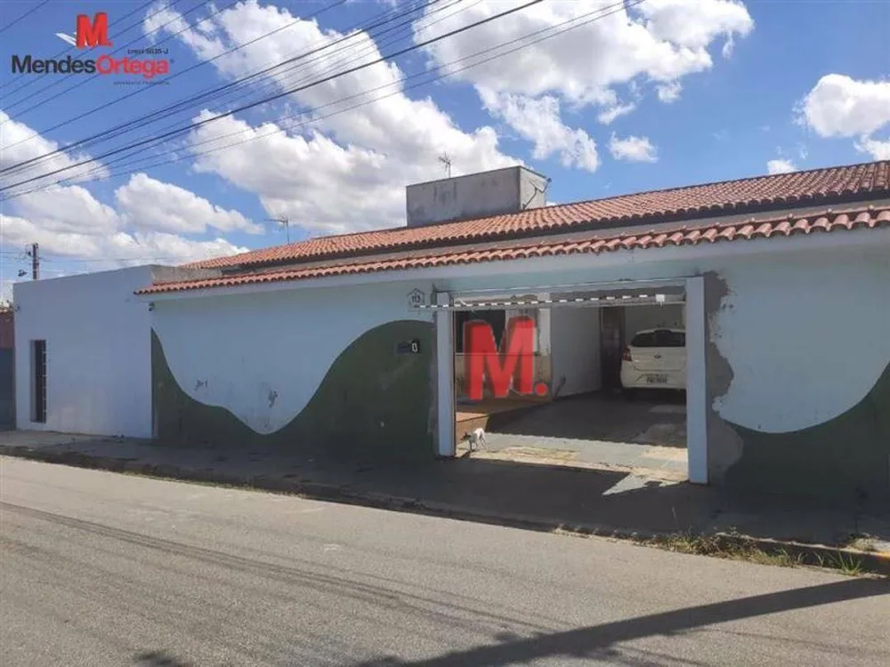 Casa, 2 quartos, 326 m² - Foto 1
