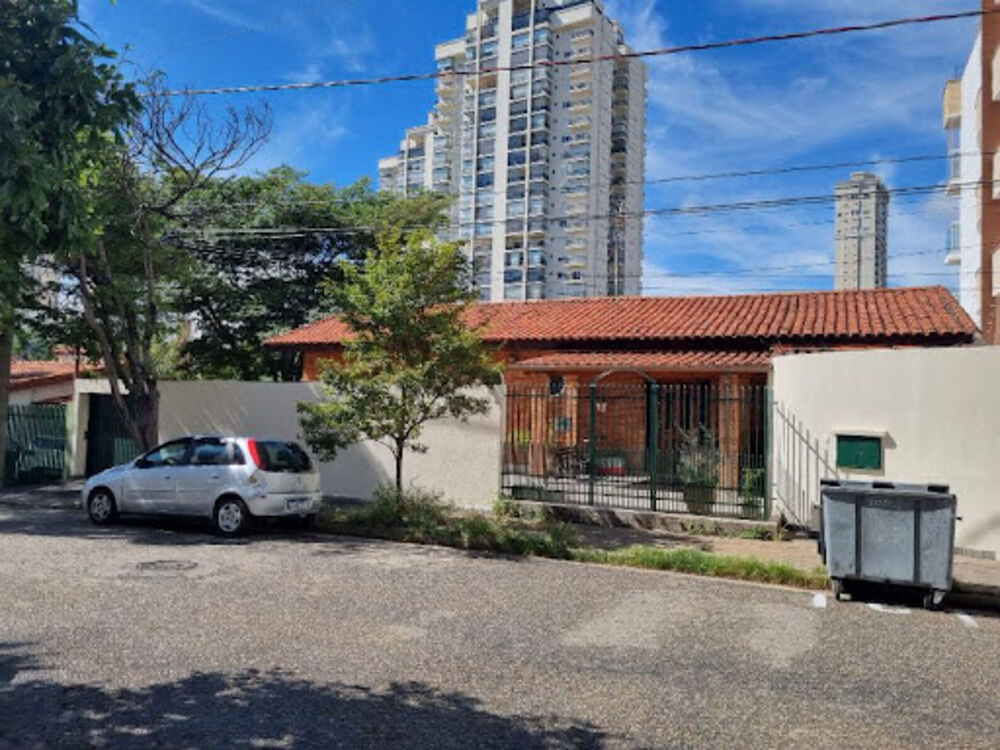 Casa, 4 quartos, 334 m² - Foto 1