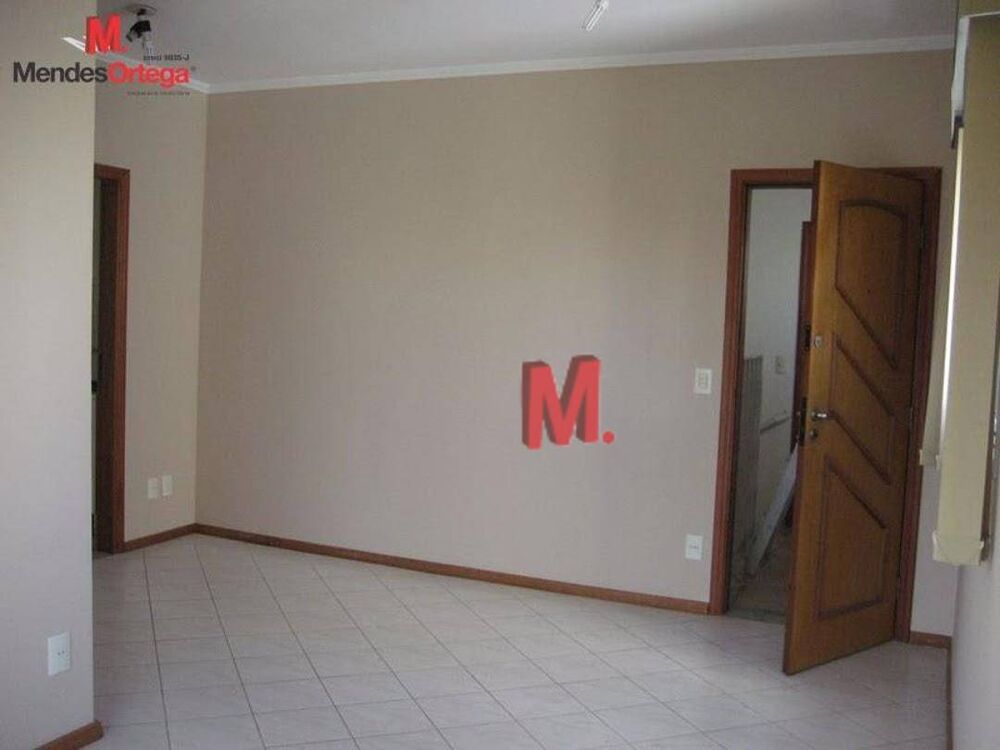 Apartamento à venda com 2 quartos, 80m² - Foto 2