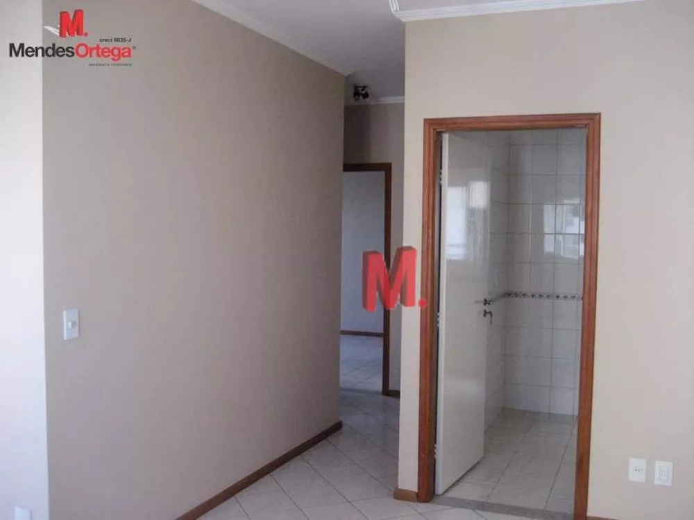 Apartamento à venda com 2 quartos, 80m² - Foto 8