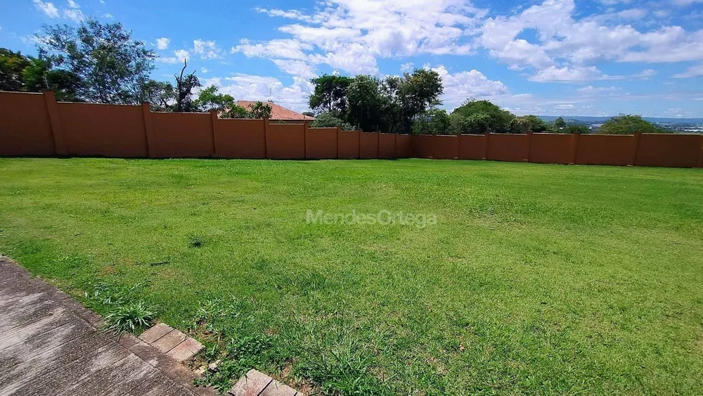 Loteamento e Condomínio, 816 m² - Foto 1