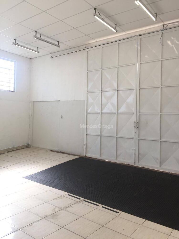 Depósito-Galpão, 719 m² - Foto 1