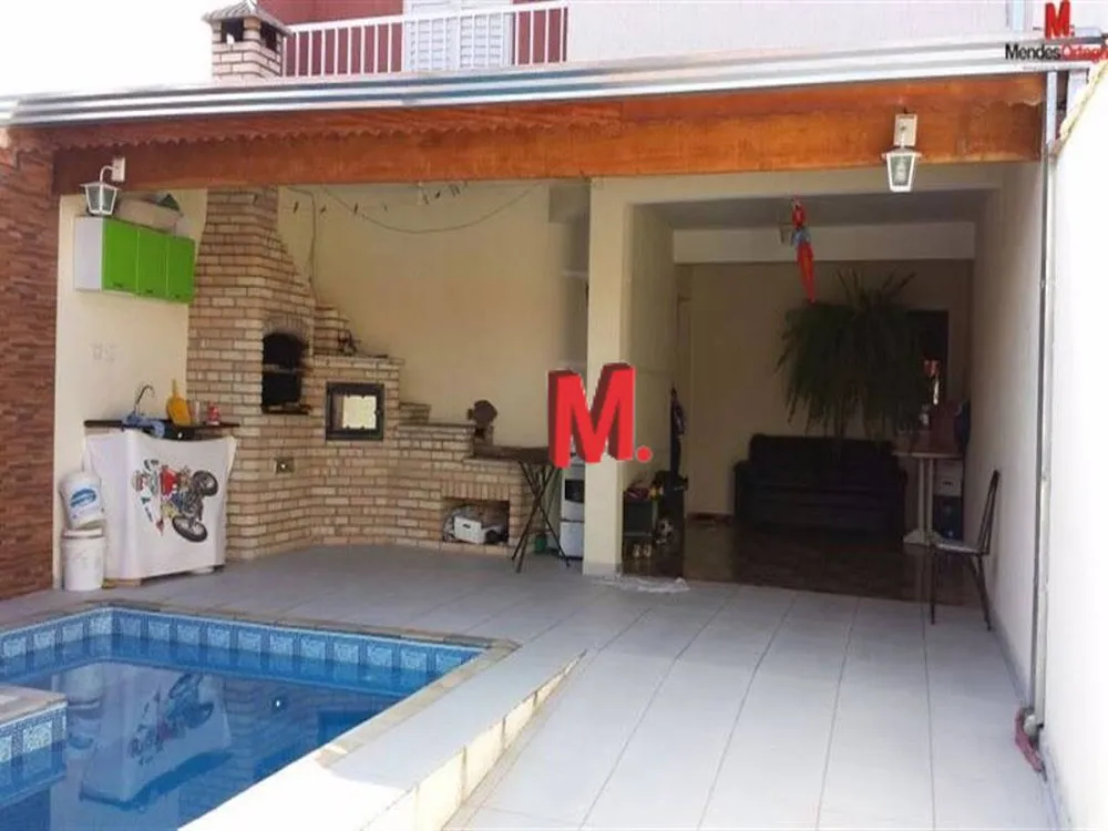 Casa, 3 quartos, 210 m² - Foto 9