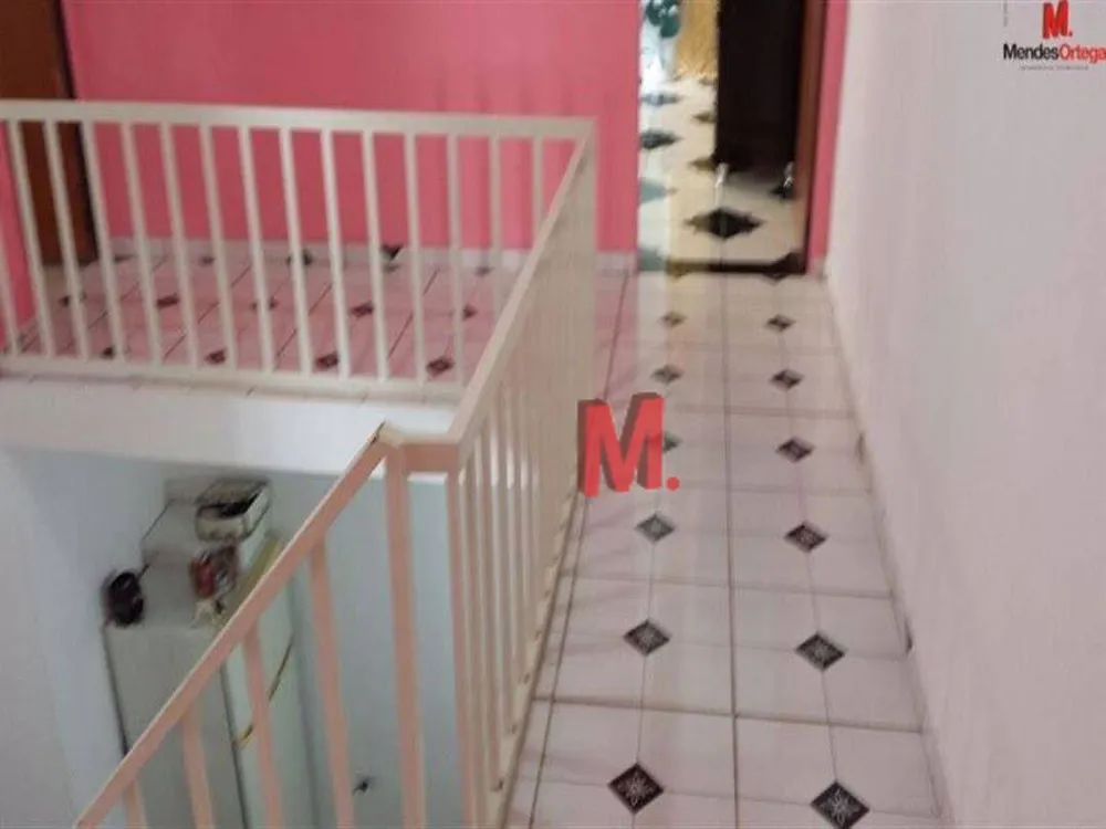 Casa, 3 quartos, 210 m² - Foto 2