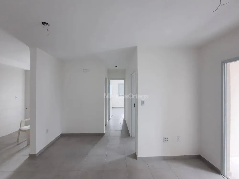 Apartamento, 2 quartos, 61 m² - Foto 2