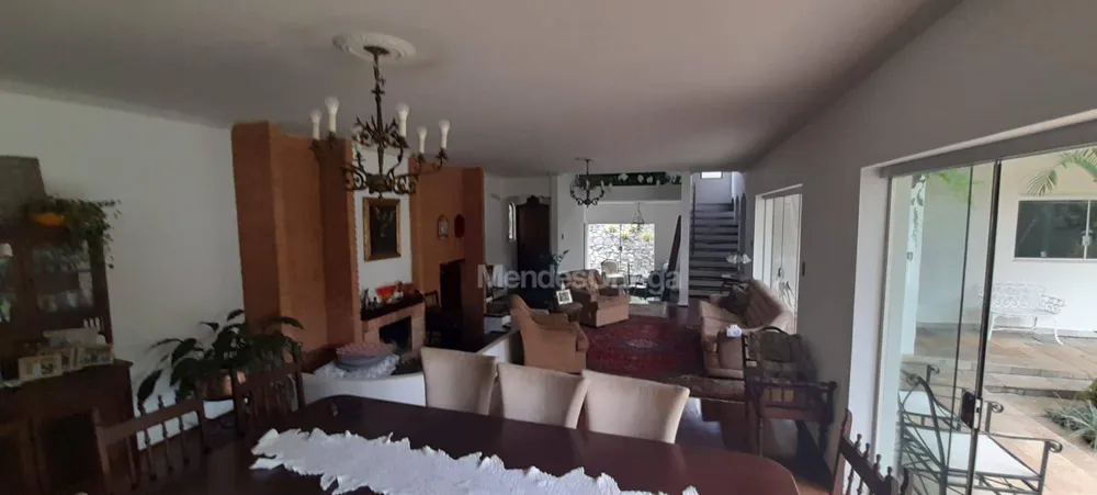 Casa, 5 quartos, 700 m² - Foto 2
