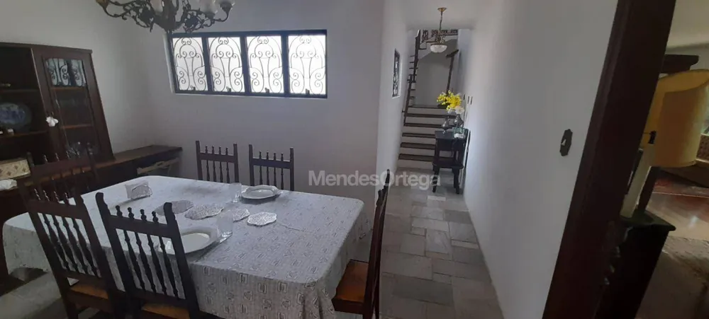 Casa, 5 quartos, 700 m² - Foto 4