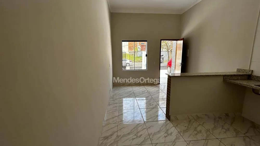 Casa, 2 quartos, 52 m² - Foto 1