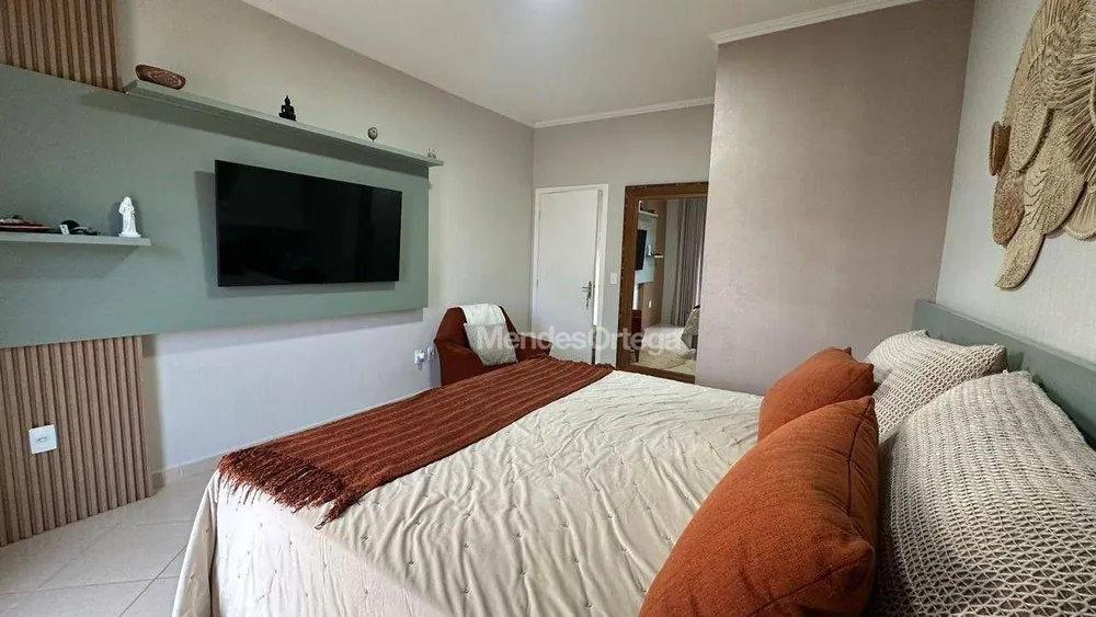 Casa, 3 quartos, 244 m² - Foto 10