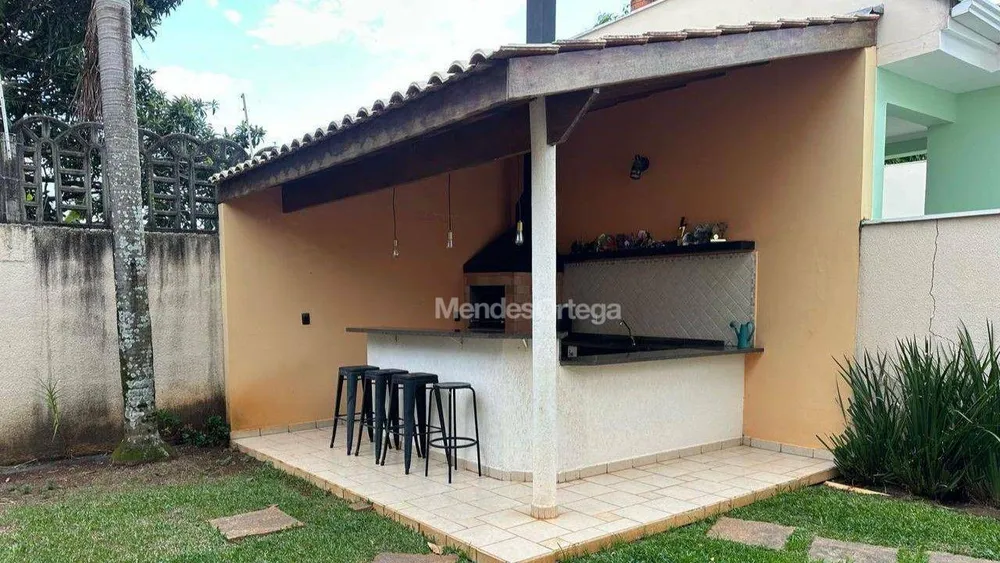 Casa, 3 quartos, 244 m² - Foto 6
