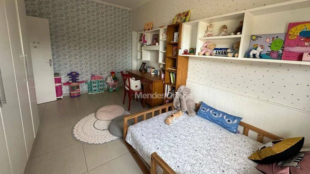 Casa, 3 quartos, 244 m² - Foto 15