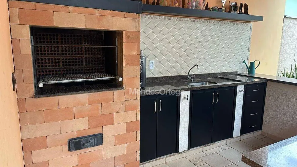 Casa, 3 quartos, 244 m² - Foto 7